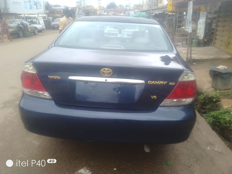 Thumbnail 2 of 2004 Toyota Camry XLE